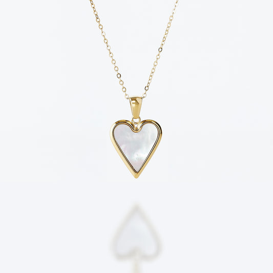 Shell Heart Shape Necklace